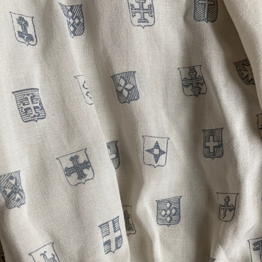 Gentle Fawn Ruffle Dress with Pattern - Picture 5 of 12